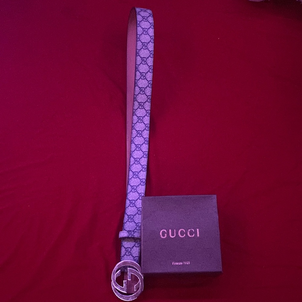 Selling this belt because when i ordered it , it was a little to big